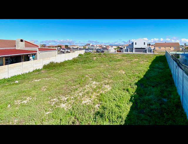 532M² VACANT LAND FOR SALE IN PORT OWEN
